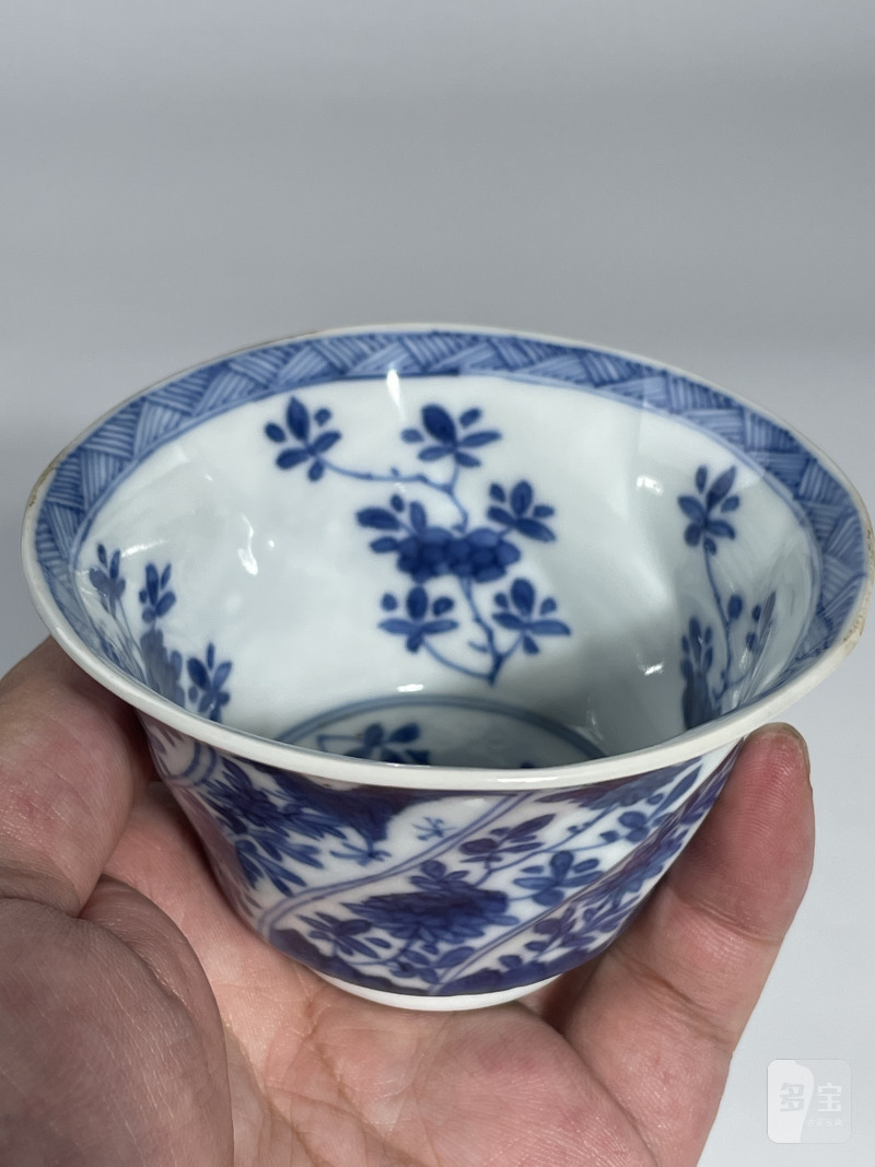 清早期 青花开光花鸟纹杯碟套组 - 图27